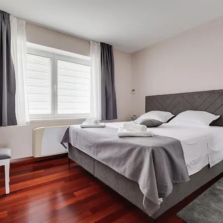 Appartement Keka Ii *